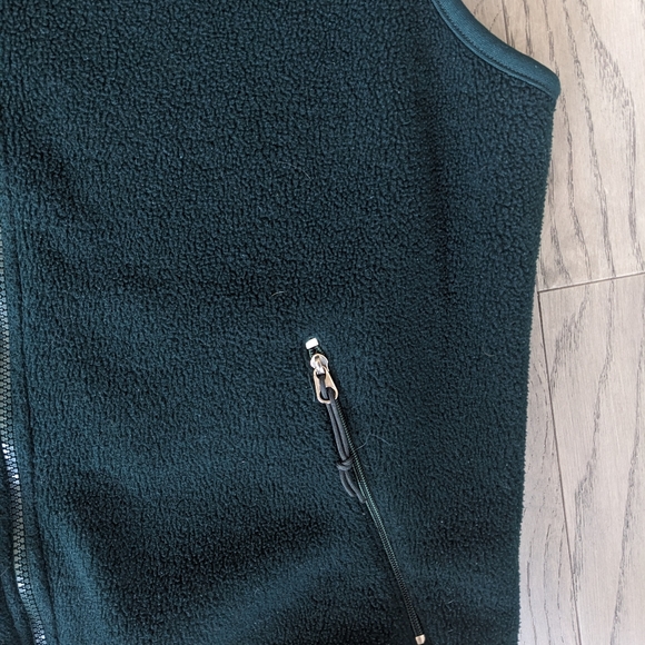 MEC Polartec Fleece Vest - Picture 4 of 12